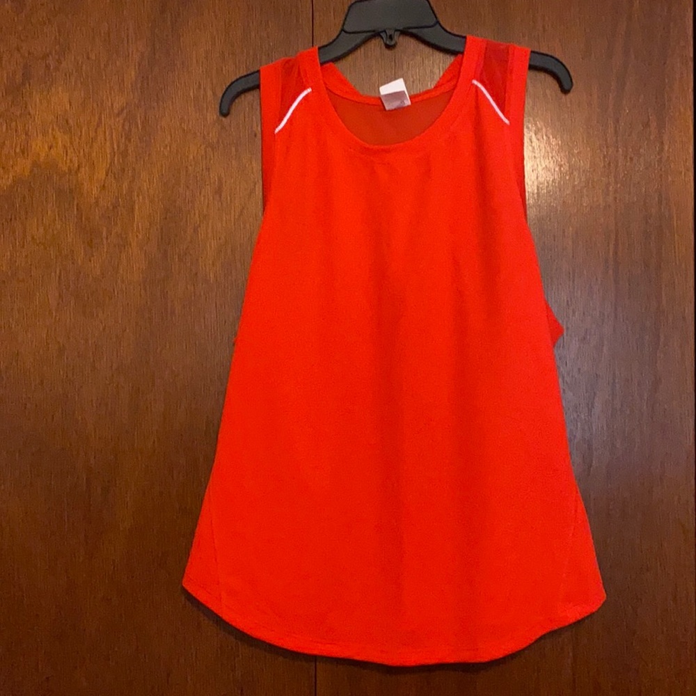 BRAND NEW Avia Women’s Workout Shirt